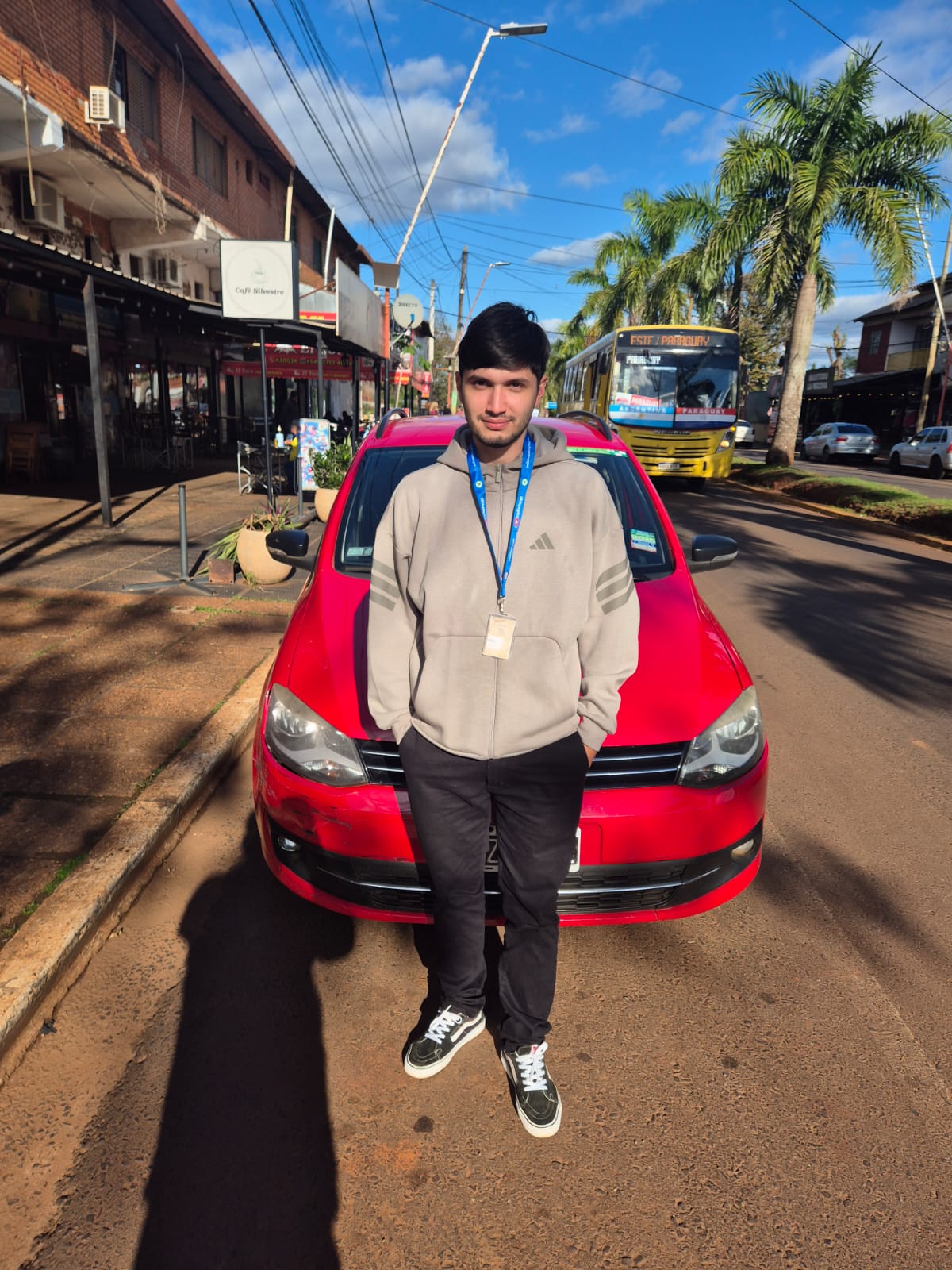 Iván De Olivera perfil